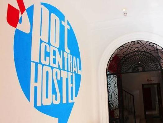 The Spot Central Hostel Séville Extérieur photo