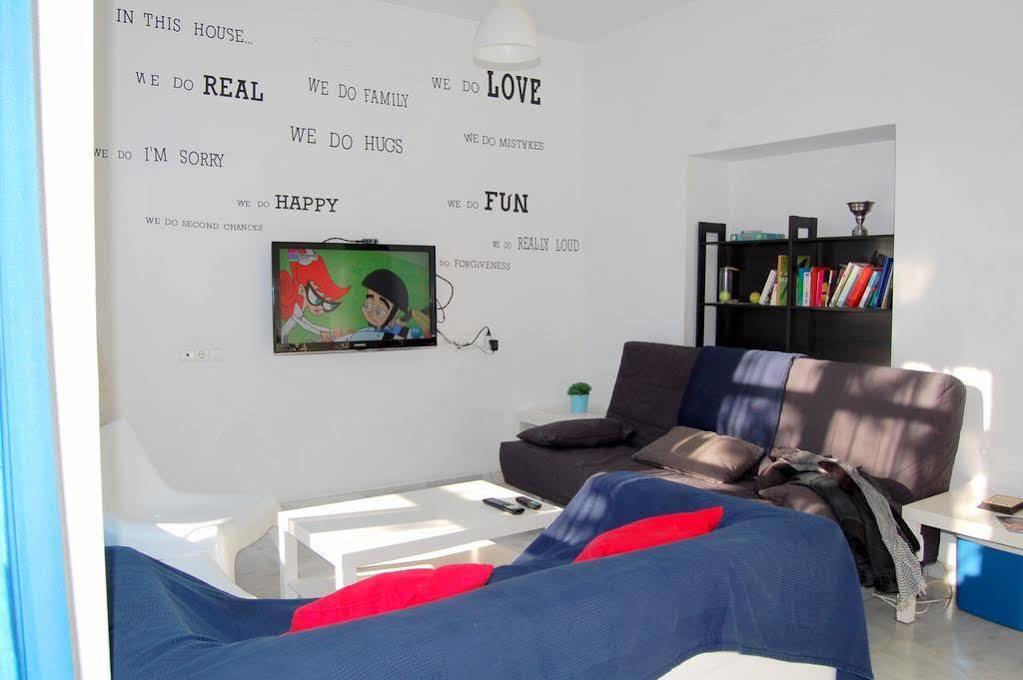 The Spot Central Hostel Séville Extérieur photo